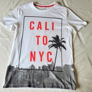 Old Navy Graphic T-Shirt
